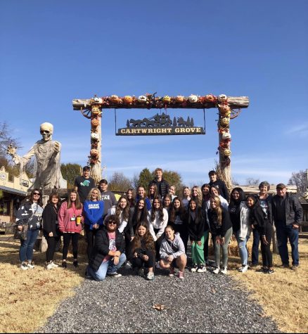 Youth Leadership students explore tourism within community
